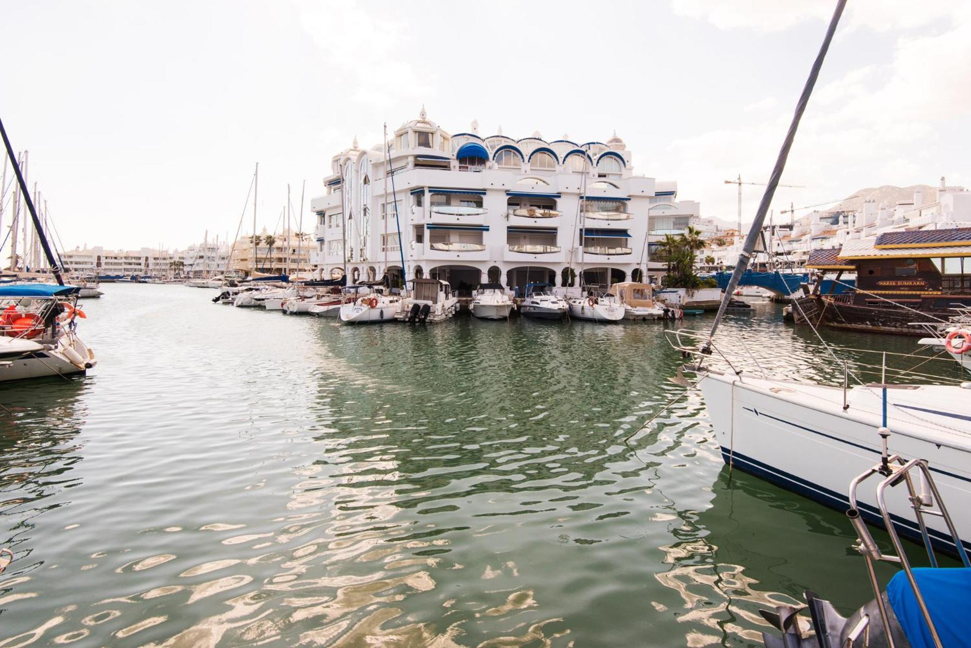 Apartmento En La Pequena Venecia, Puerto Marina Benalmádena Εξωτερικό φωτογραφία
